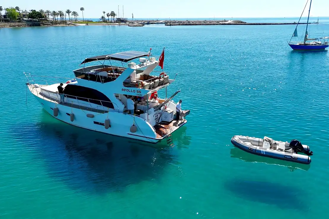 Side Yacht Rent - A14455-61